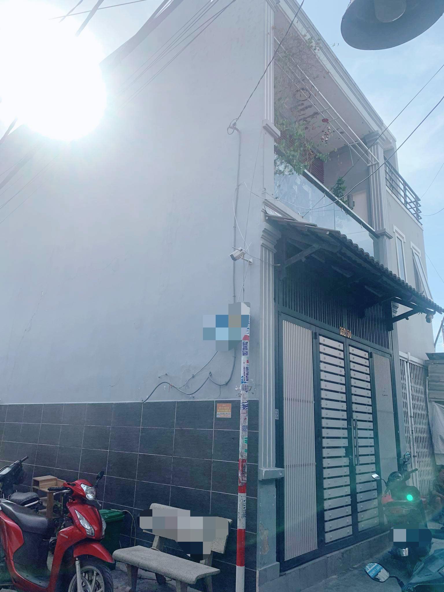 NHÀ LÔ GÓC 55M2-2TANG GÒ DẦU TP -HẺM KIAMONING-THU NHẬP 9TR/TH -4ty350