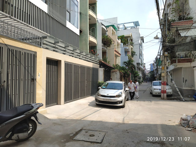 Cho nữ thuê Phòng trọ quận Bình Thạnh, 25m2 mới đẹp, ban công, cửa sổ,