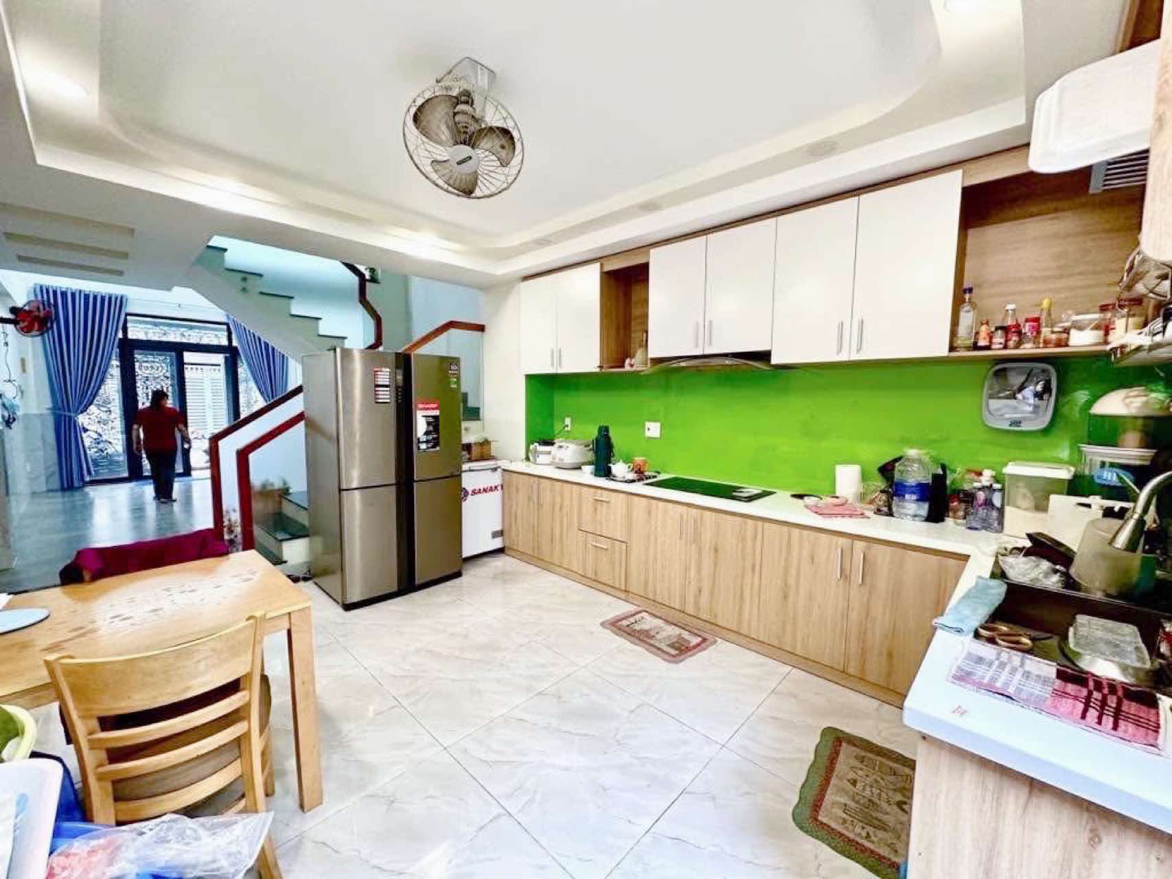 BÁN NHÀ 55M2-5TANG LÊ THỊ RIÊNG , ĐƯỜNG 8M , LIỀN KỀ UBND Q12 , 6 TỶ