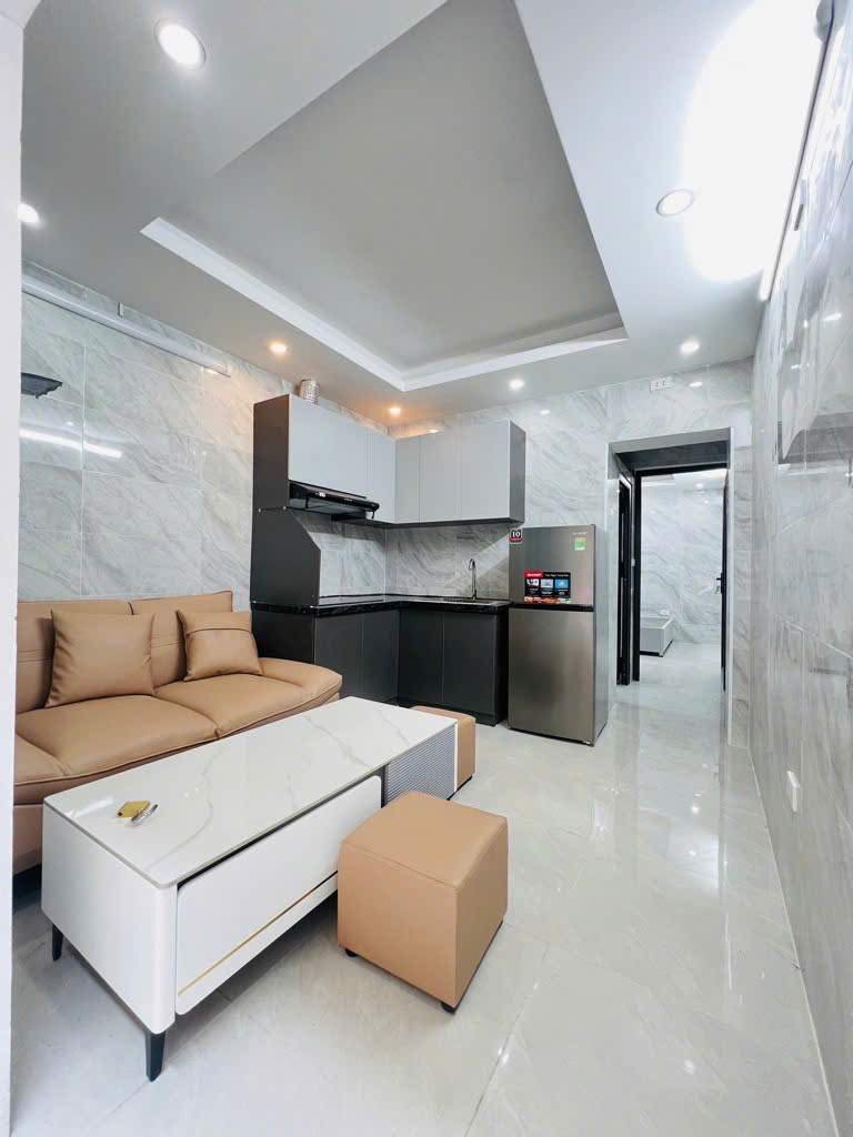 Cần bán căn hộ tập thể tầng 1 ở phố hoàng đạo thành, kim giang