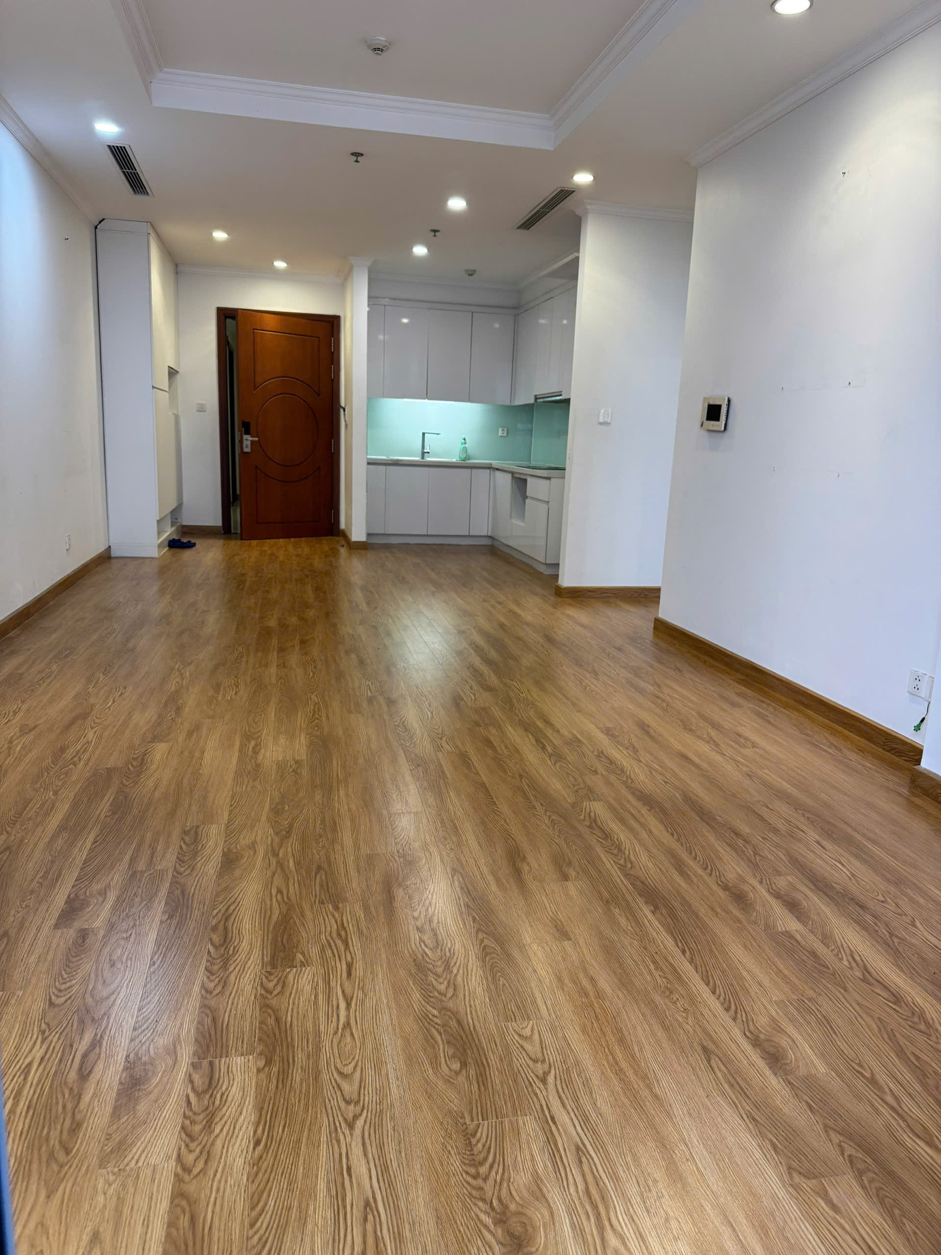Cần bán nhanh căn hộ 3PN Park Hill - giá siêu tốt