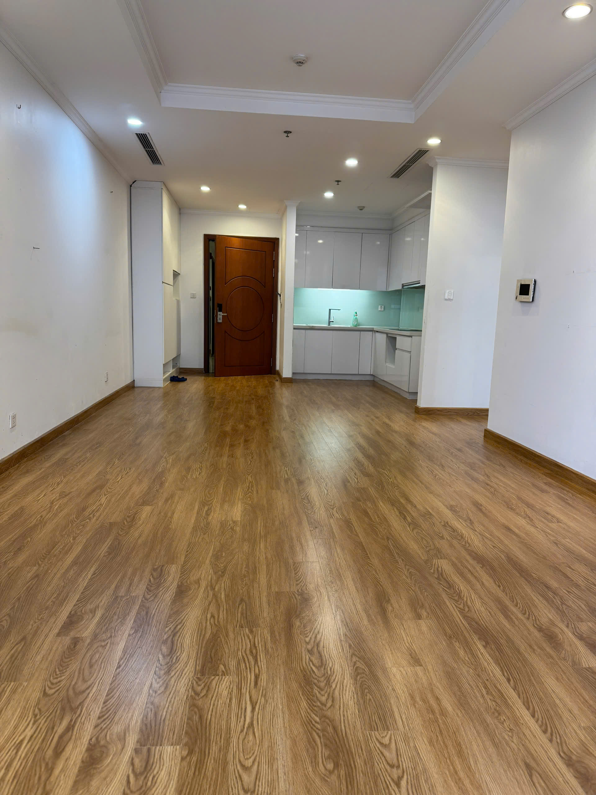Cần bán nhanh căn hộ 3PN Park Hill - giá siêu tốt