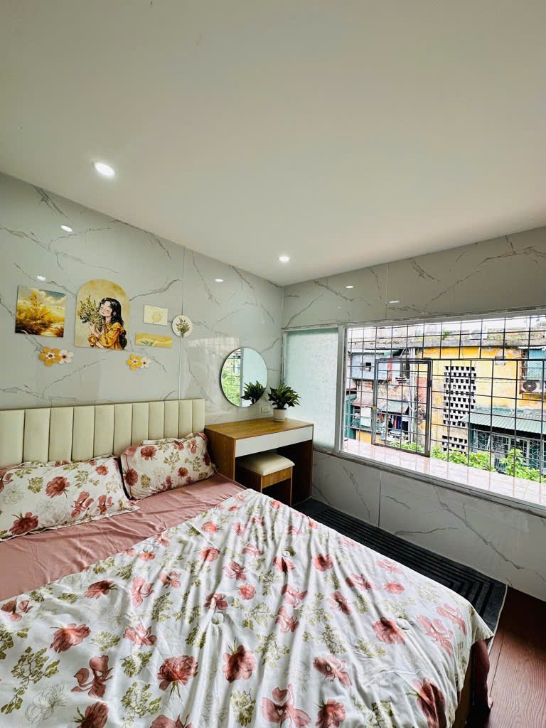 Bán căn hộ tập thể ở Minh Khai giá 2,28 tỷ
