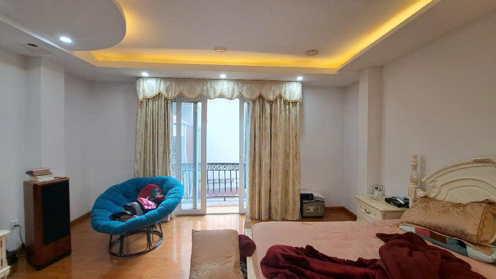 Cho thuê nhà nguyên căn - ngõ 139 Nguyễn Văn Cừ, phường Long Biên