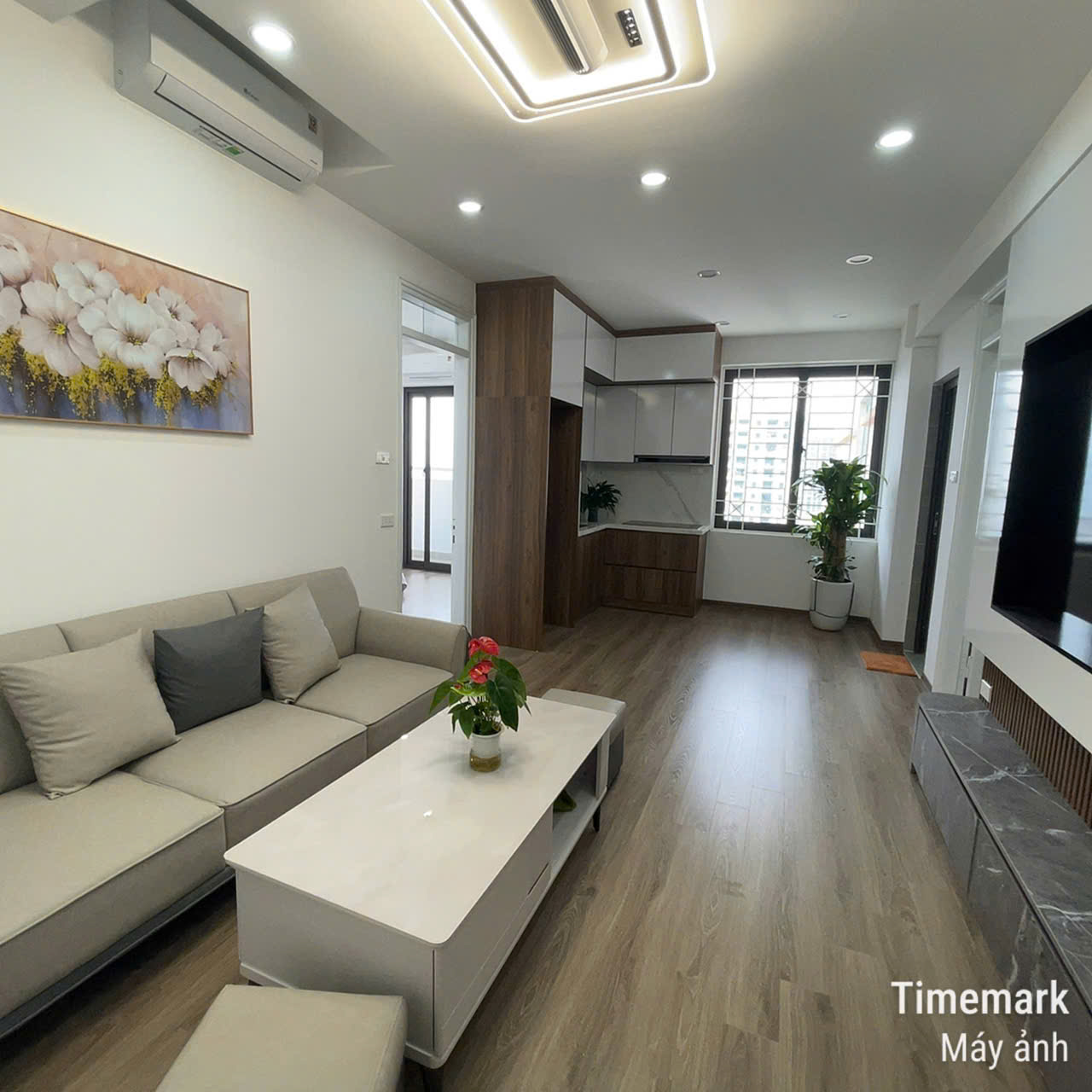 Bán căn hộ chung cư ở hồ vĩnh hoàng, gần đường Tam trinh