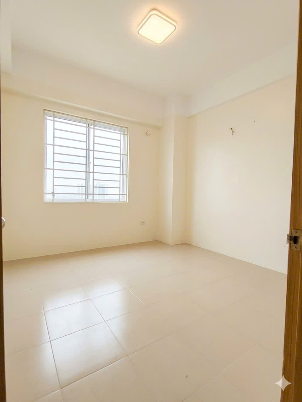 Bán căn chung cư nguyên bản gần hồ vĩnh hoàng