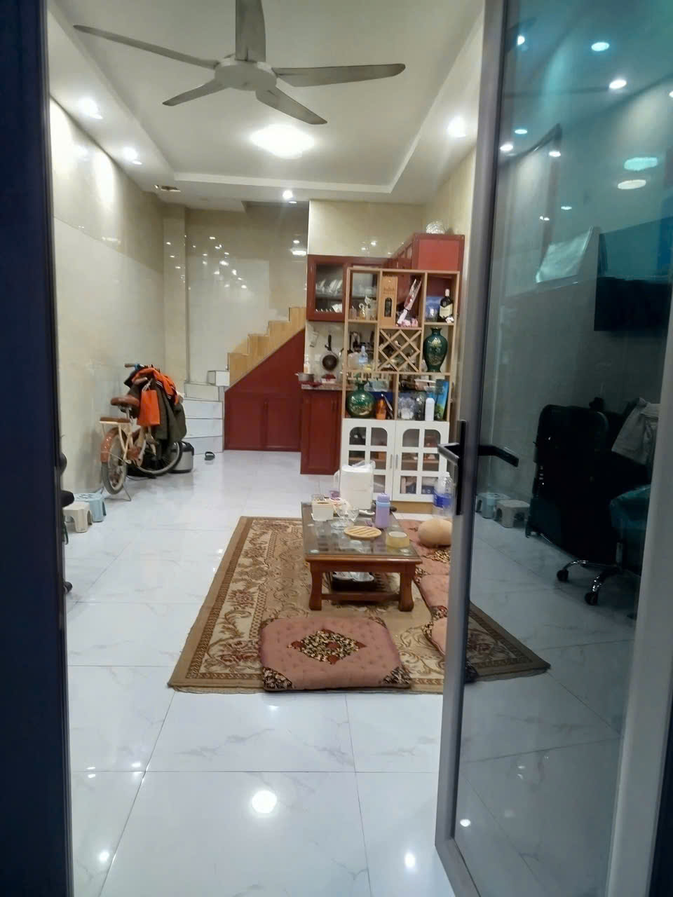 Bán nhà 3 tầng giá 1,55 tỷ ở phố Đại từ, Định công