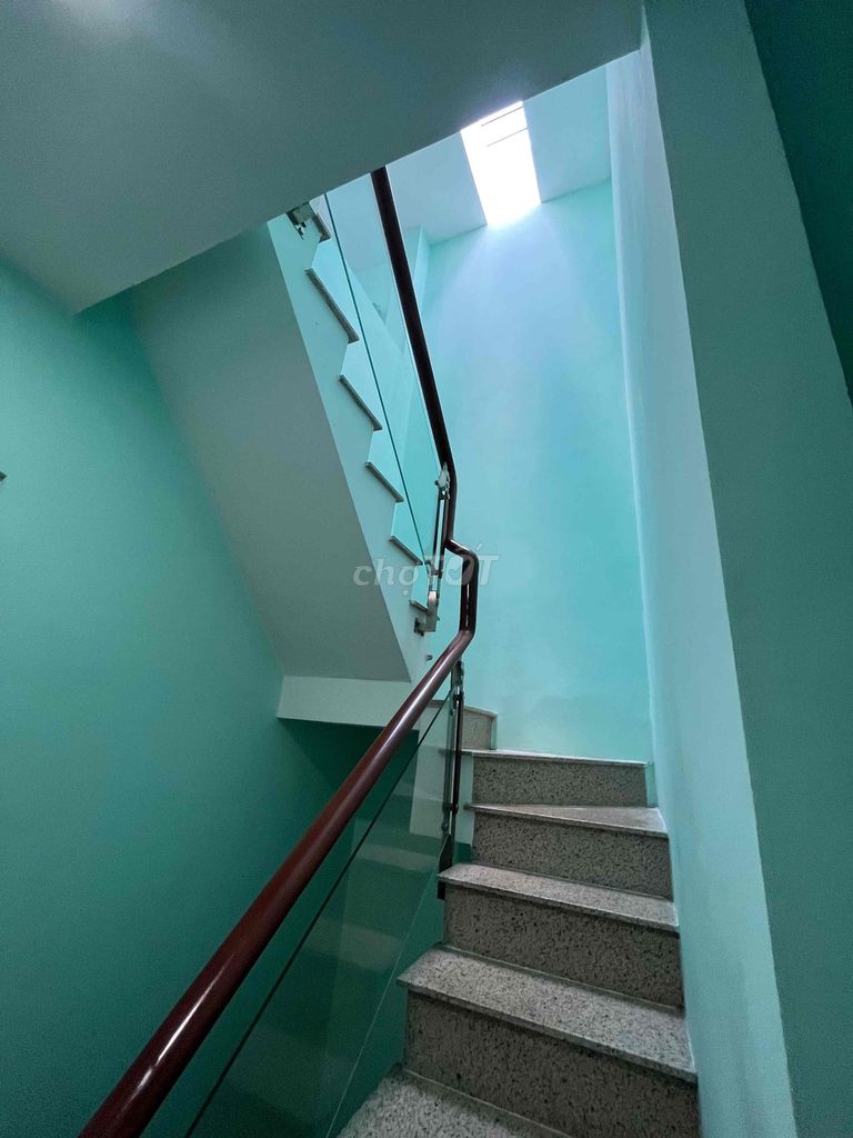 Chính chủ cần bán nhà 3,5x10 hẻm xe hơi tại Minh Phụng Q6