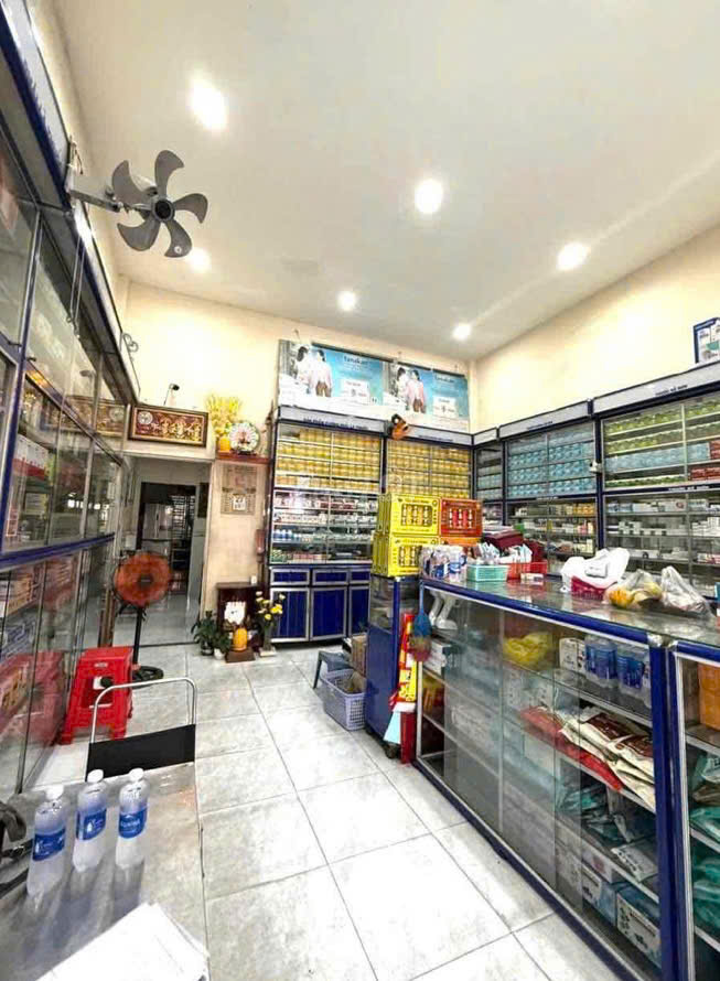 Bán nhà mặt tiền Nguyễn Ảnh Thủ 8,5 tỷ vị trí đắc địa