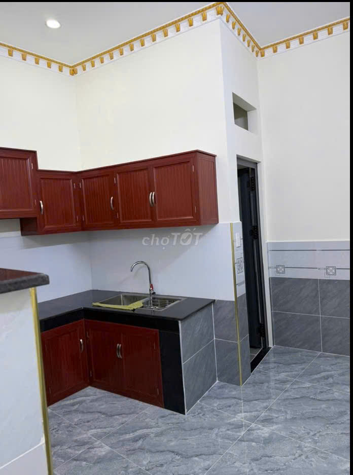 Bán nhà mới 100% 1 trệt 3 lầu tại Đường số 9, P. BHH, Bình Tân