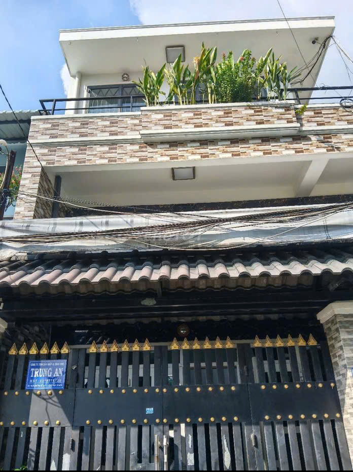 Chính chủ bán nhà 1 lửng 1 lầu hẻm xe hơi tại Nguyễn Oanh Gò Vấp