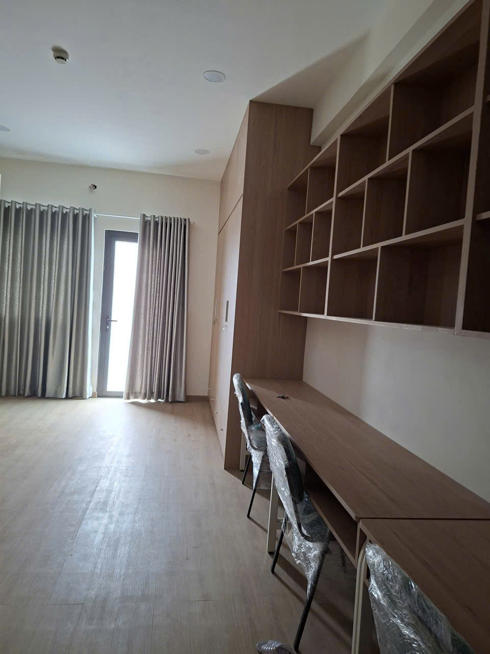 Cho thuê ký túc xá 2tr Full mọi chi phì và đồ tại Q1