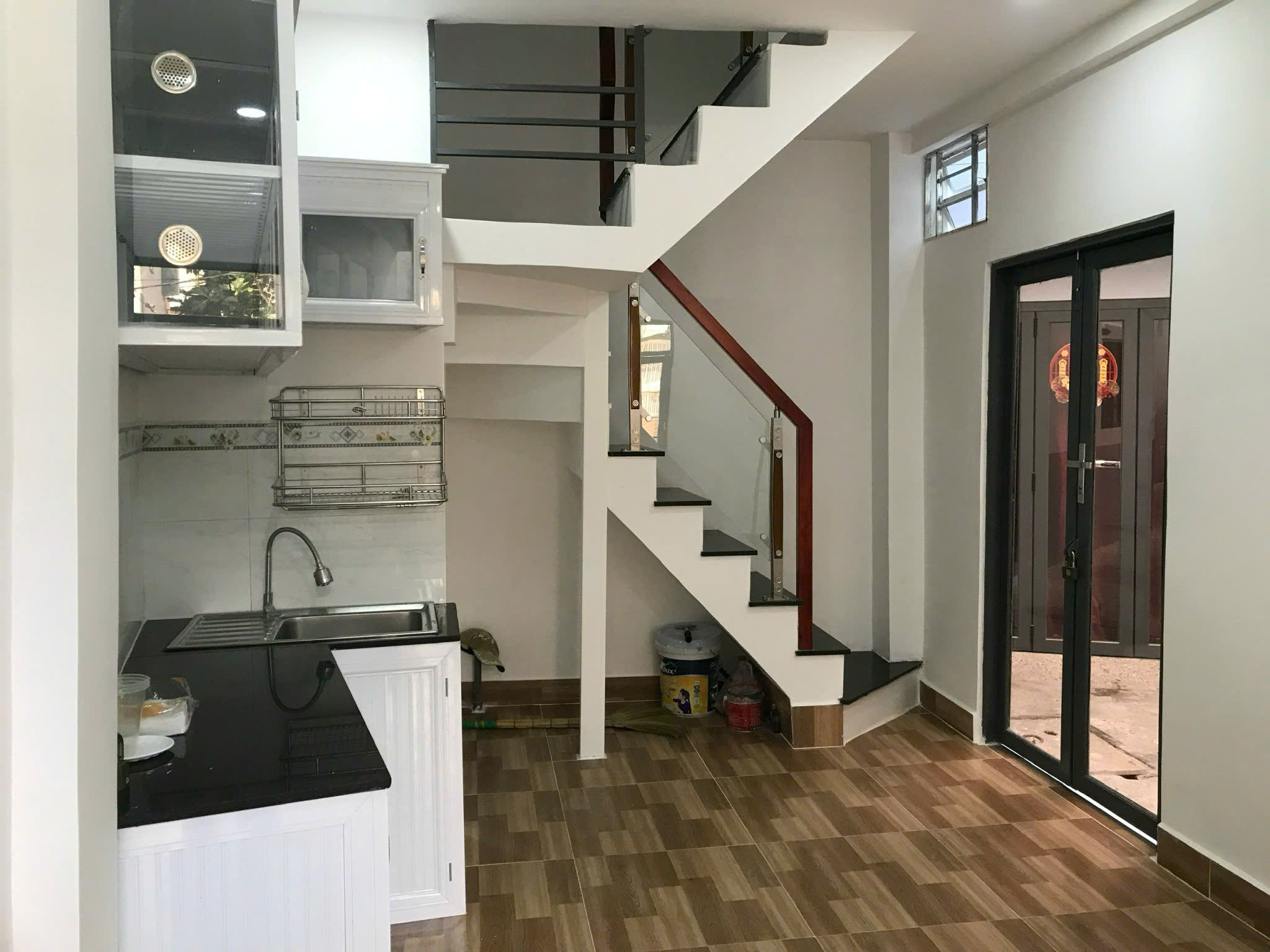 Bán nhà hẻm xe tải Trần Hưng Đạo P2 Q5 đúc 3 tầng