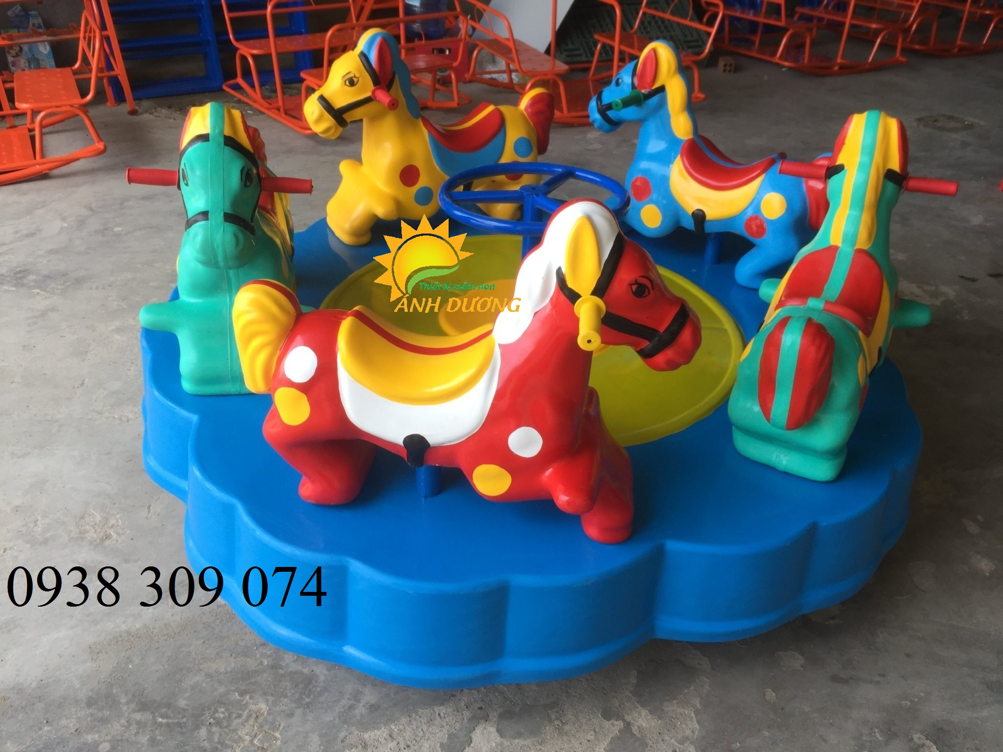 Mâm xoay 5 con thú - Mâm xoay cơ Composite