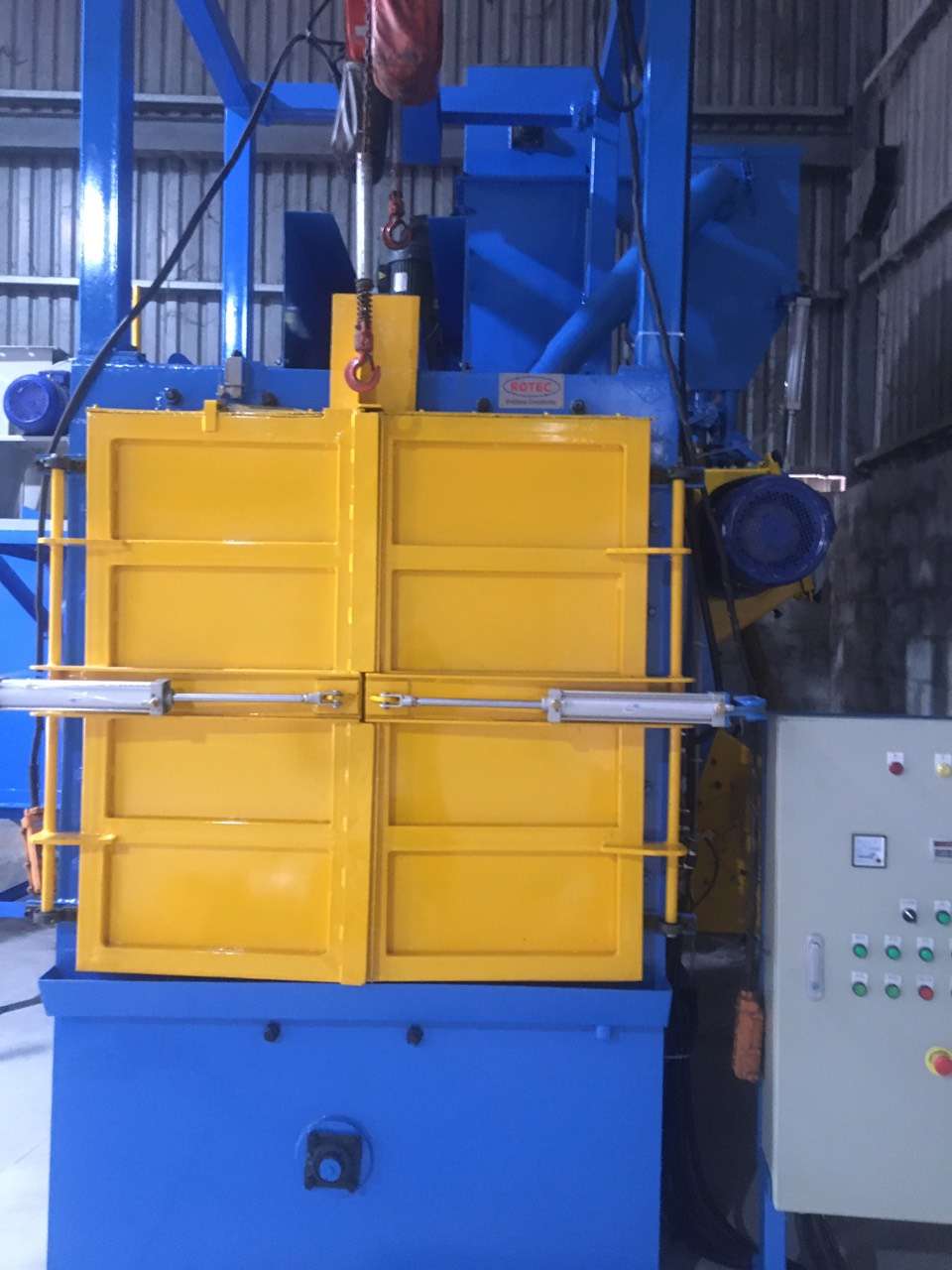 Máy Phun Bi Gia Treo Làm Sạch Tay Phanh Và Linh Phụ Kiện Xe Máy