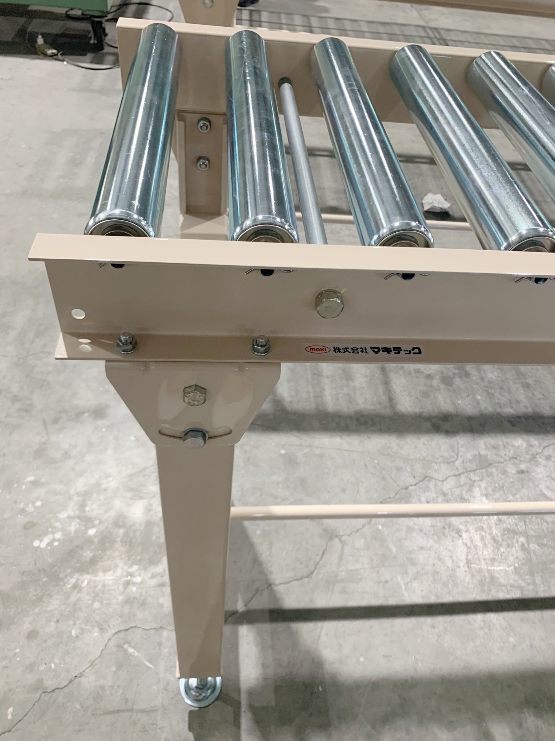 BĂNG TẢI CON LĂN BẰNG THÉP - ALO 0905 992 646 ĐỂ TƯ VẤN VÀ BÁO GIÁ