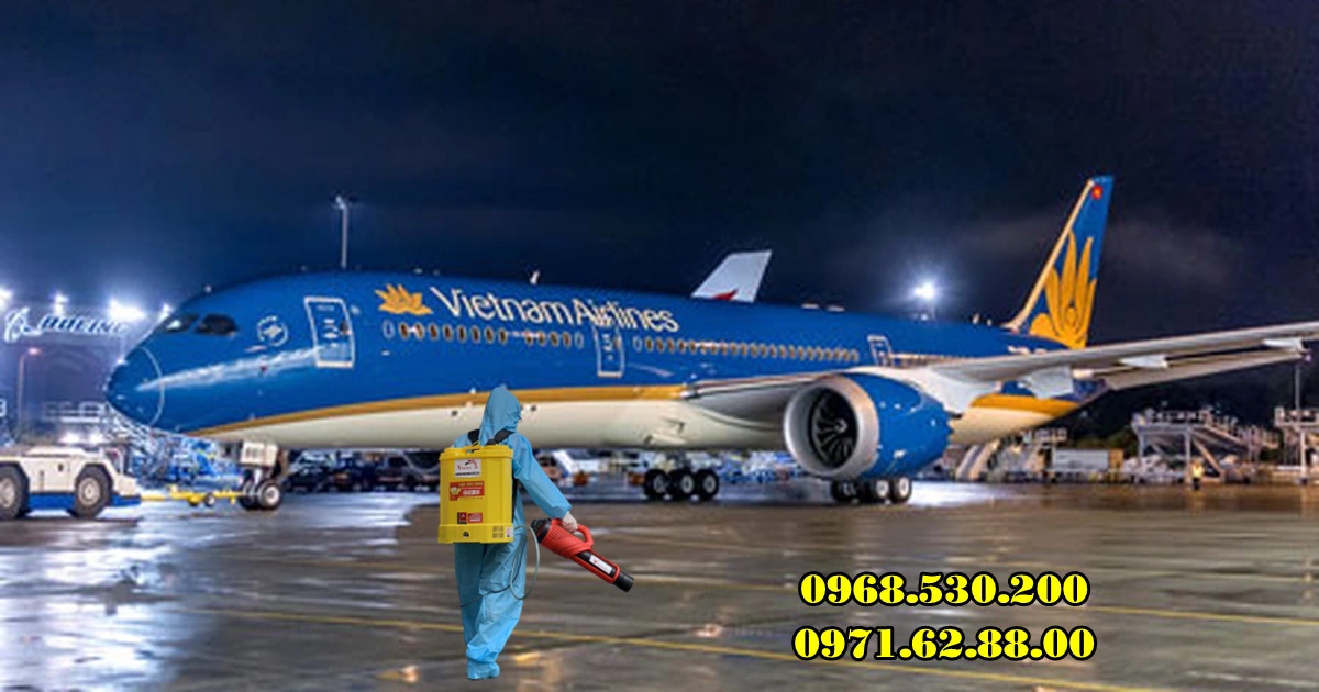 Máy phun khử khuẩn diệt côn trùng tại Sân Bay Nội Bài-Hà Nội