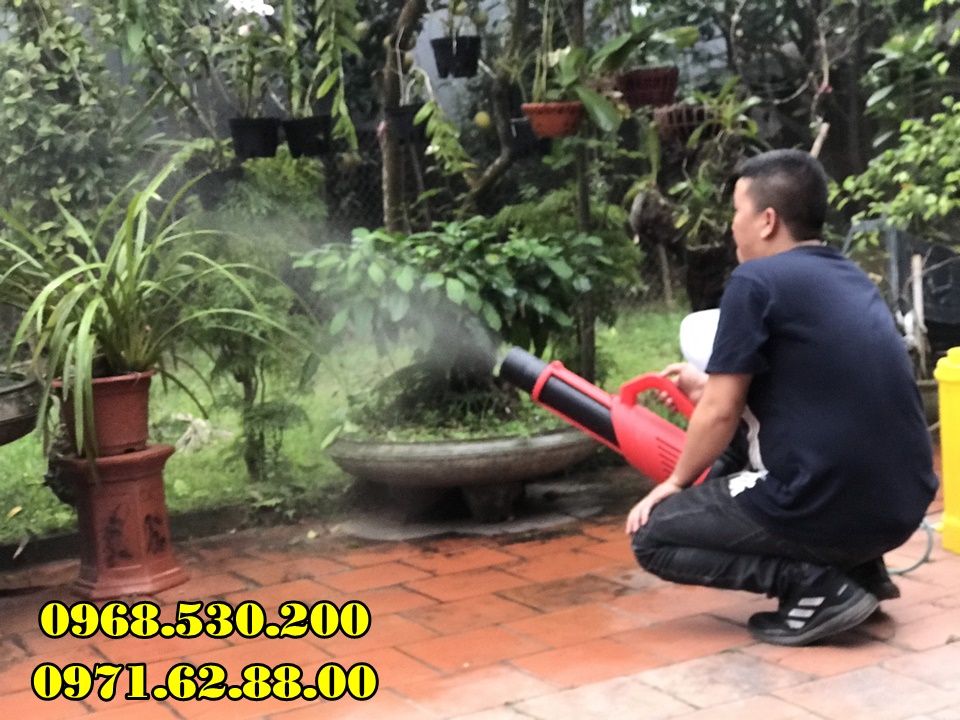 Máy phun dưỡng nụ , dưỡng hoa bưởi da xanh Turbo Ba-6