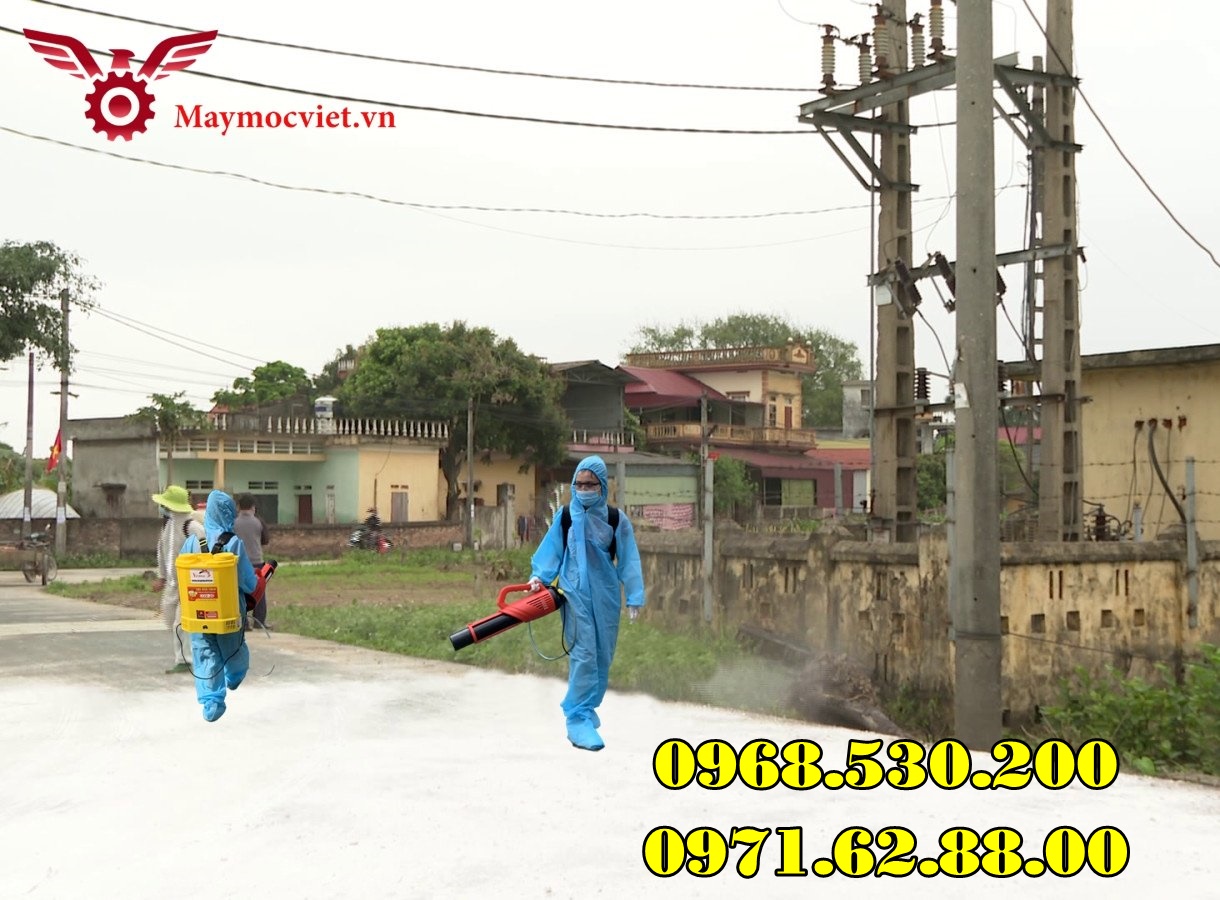 Vệ sinh ,tiêu độc khử trùng chuồng nuôi khu vực chăn nuôi