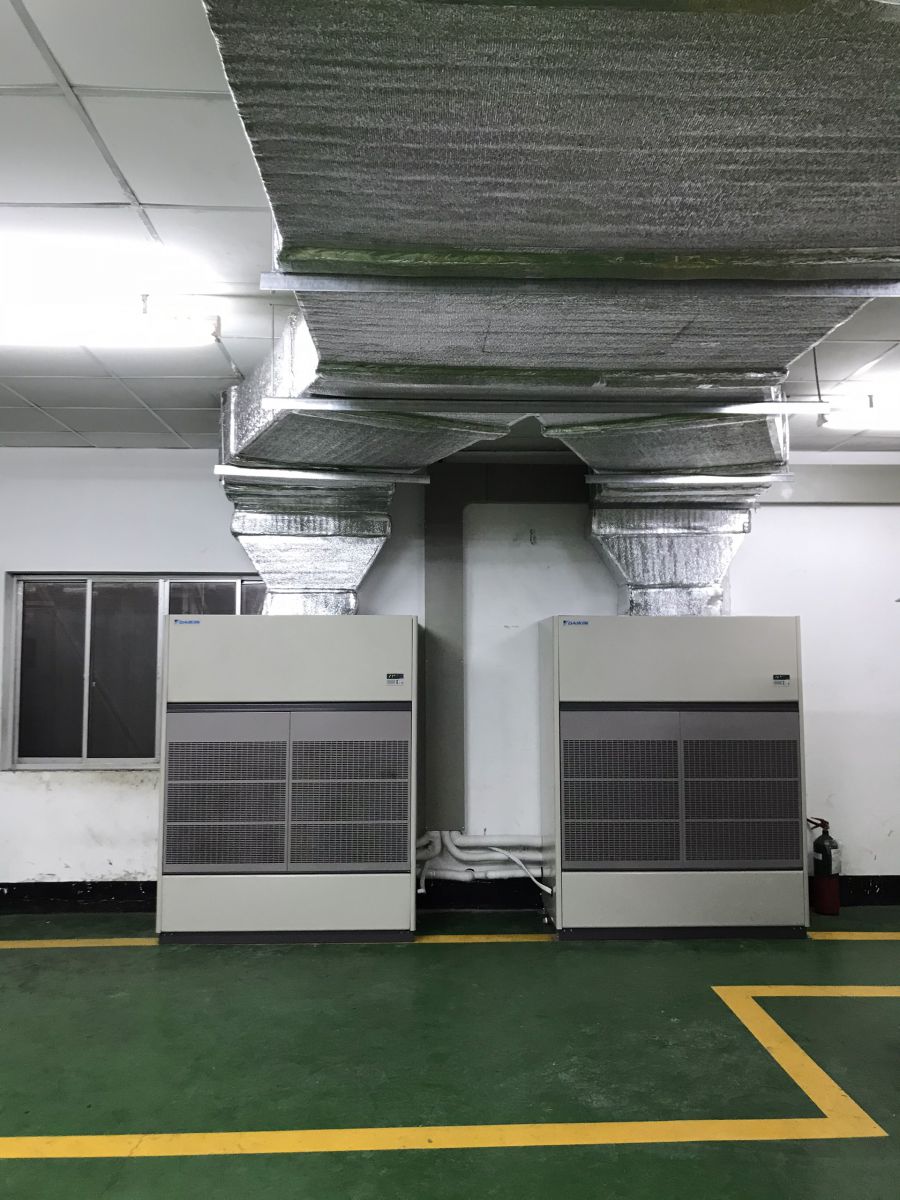 Tính năng sản phẩm nổi bật của máy lạnh tủ đứng