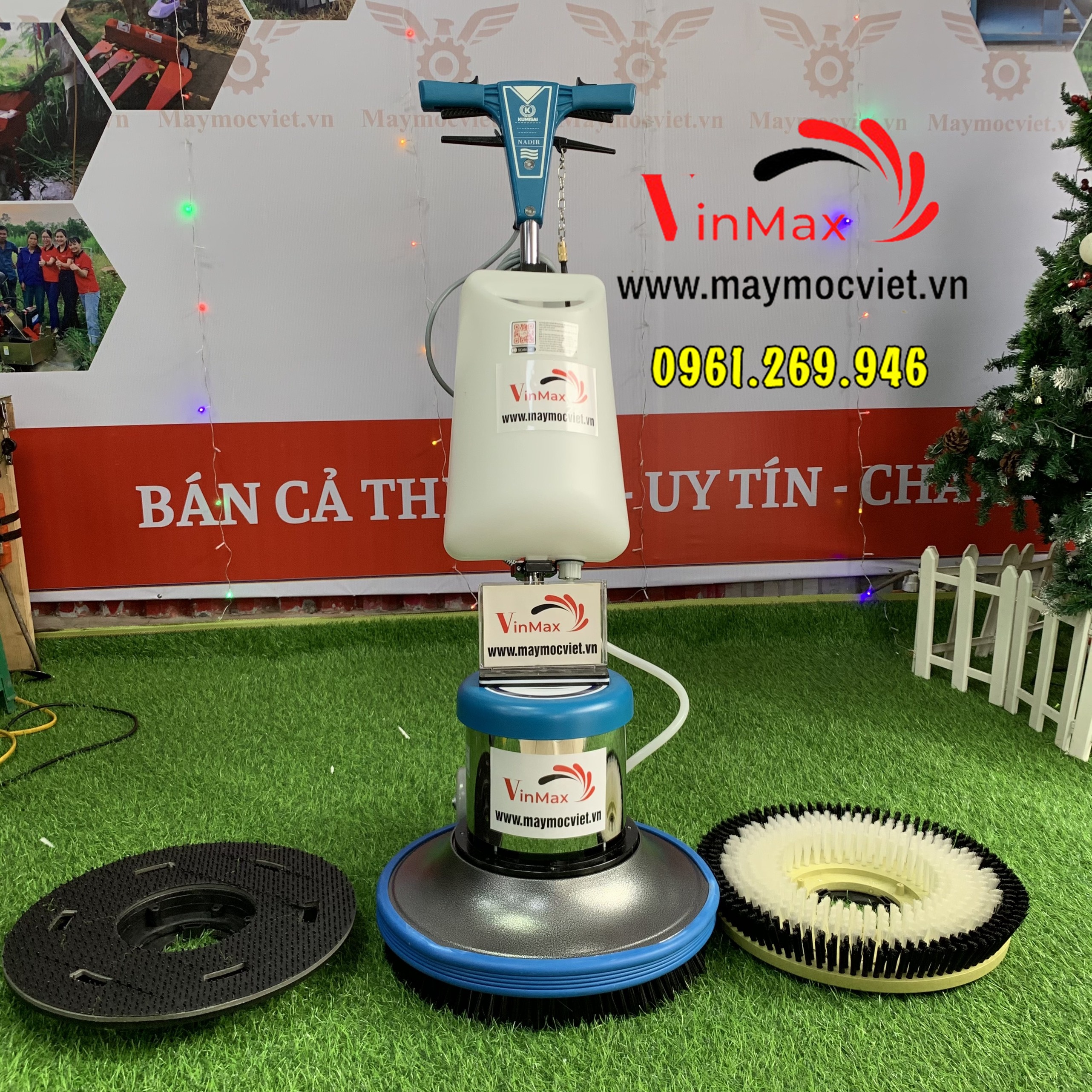 Máy chà sàn công nghiệp Kumisai KMS522 pad chà 17