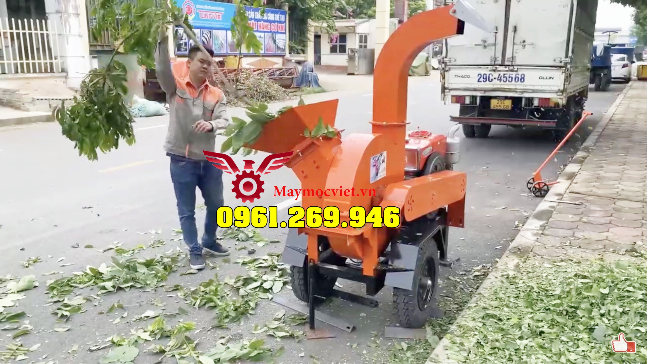 Máy băm cành cây di động đầu nổ 35HP đề điện acquy