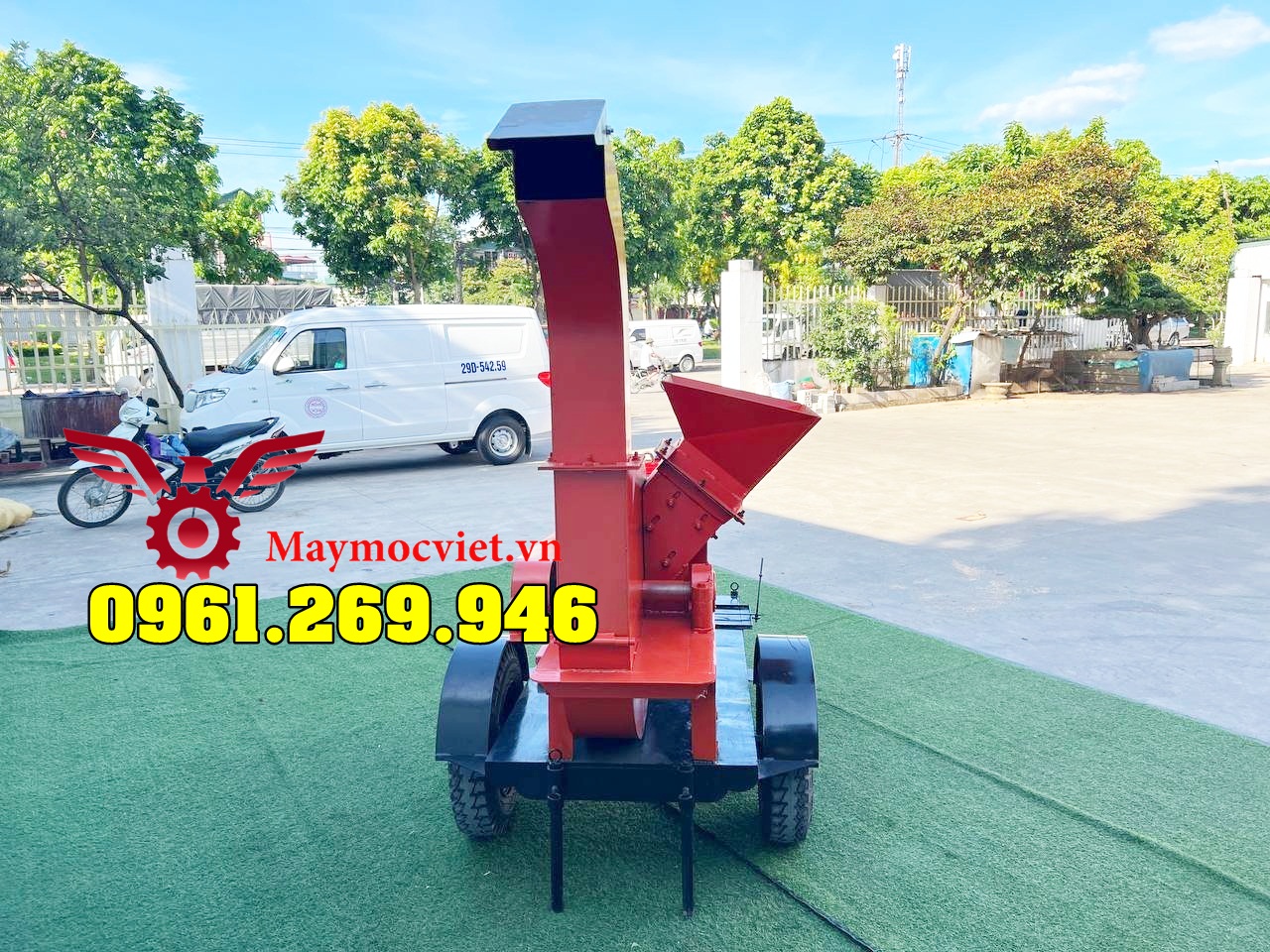 Máy băm cành cây di động đầu nổ 35HP đề điện acquy