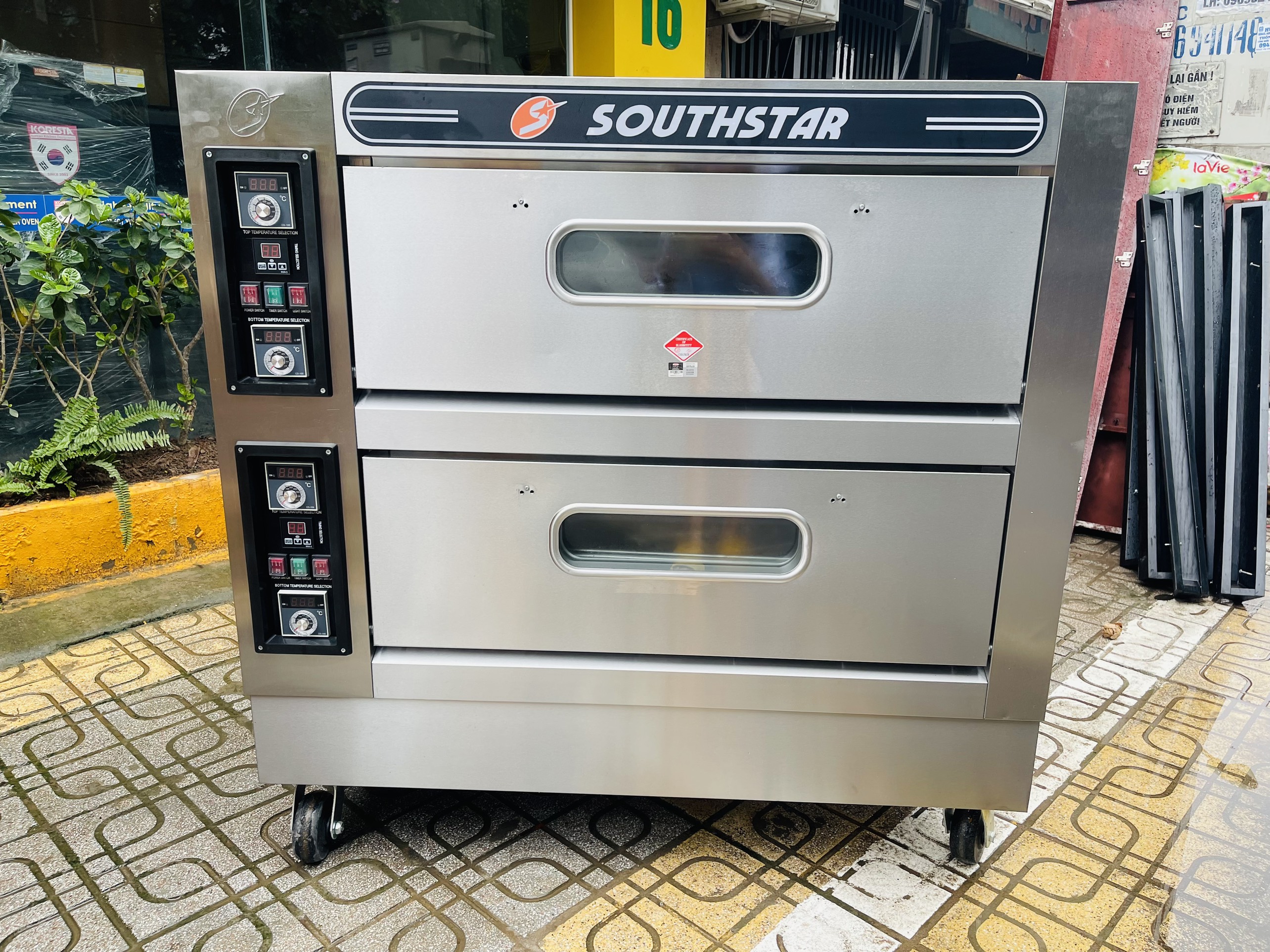 Lò nướng bánh mì bánh ngọt  dùng điện YXD-40C