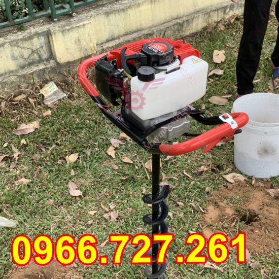 Máy khoan lỗ đất trồng cây cầm tay tiện lợi