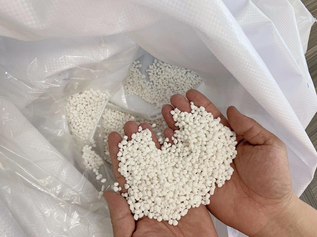 amon hạt trắng dùng trong nông nghiệp, sản xuất phân bón