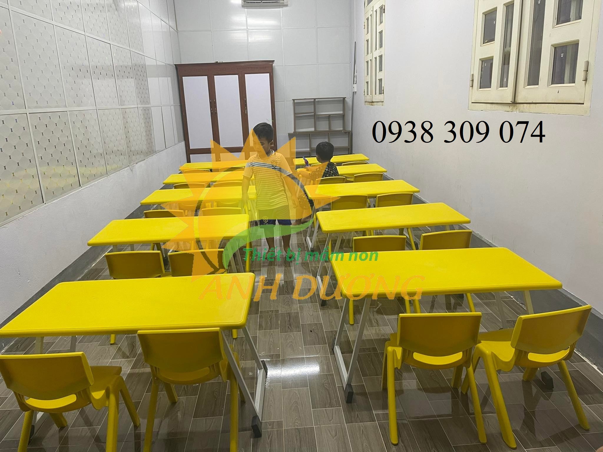Bàn ghế nhựa mầm non đa dạng mẫu và màu sắc 