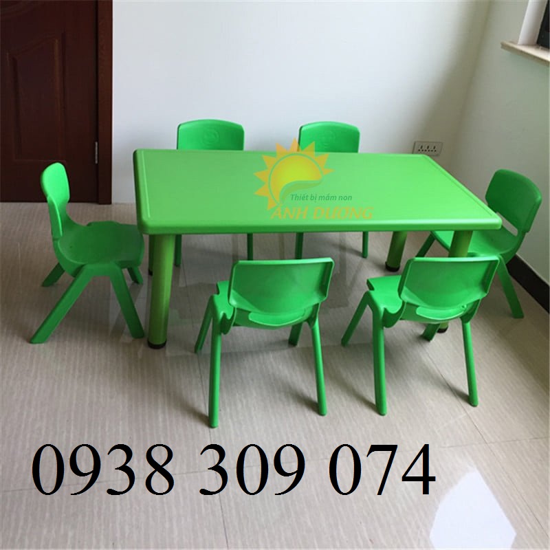 Bàn ghế nhựa mầm non đa dạng mẫu và màu sắc 