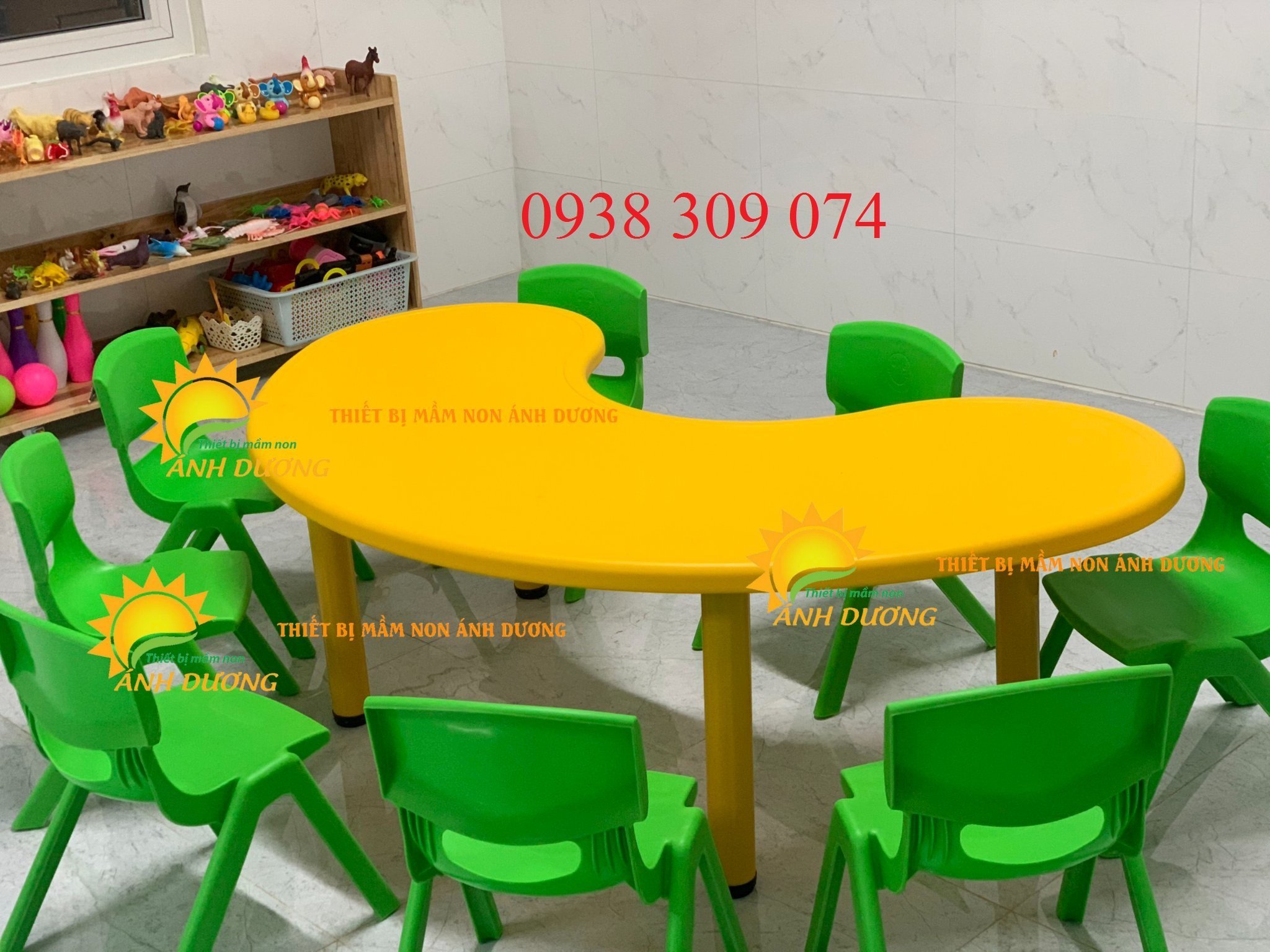 Bàn ghế nhựa mầm non đa dạng mẫu và màu sắc 