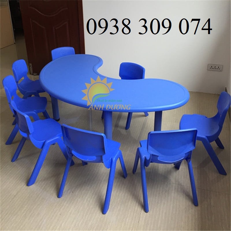 Bàn ghế nhựa mầm non đa dạng mẫu và màu sắc 