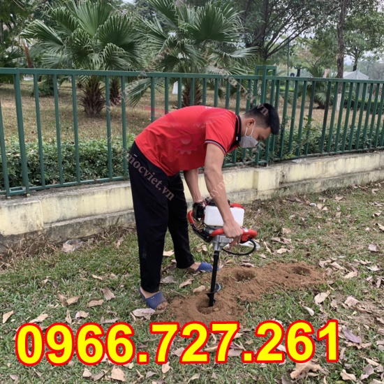 Máy khoan lỗ trồng cây cầm tay giá rẻ tại Quảng Ninh