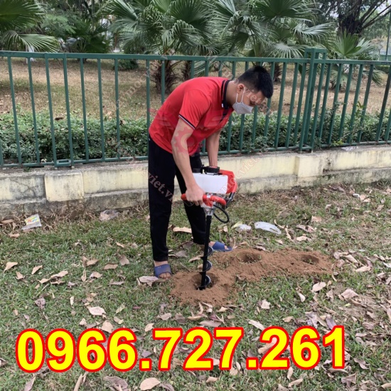 Máy khoan lỗ trồng cây cầm tay giá rẻ tại Quảng Ninh