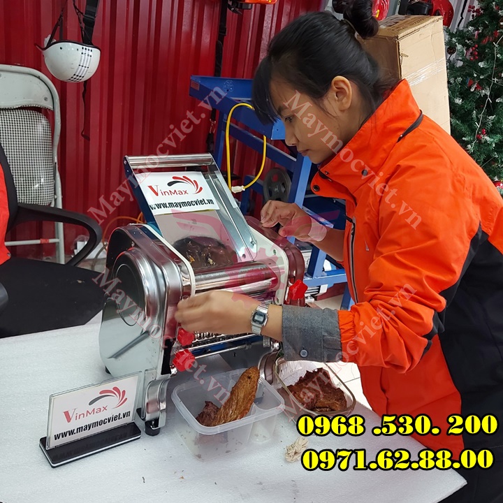 Nơi bán máy cán mực , thịt khô cao cấp chạy điện VMC 370