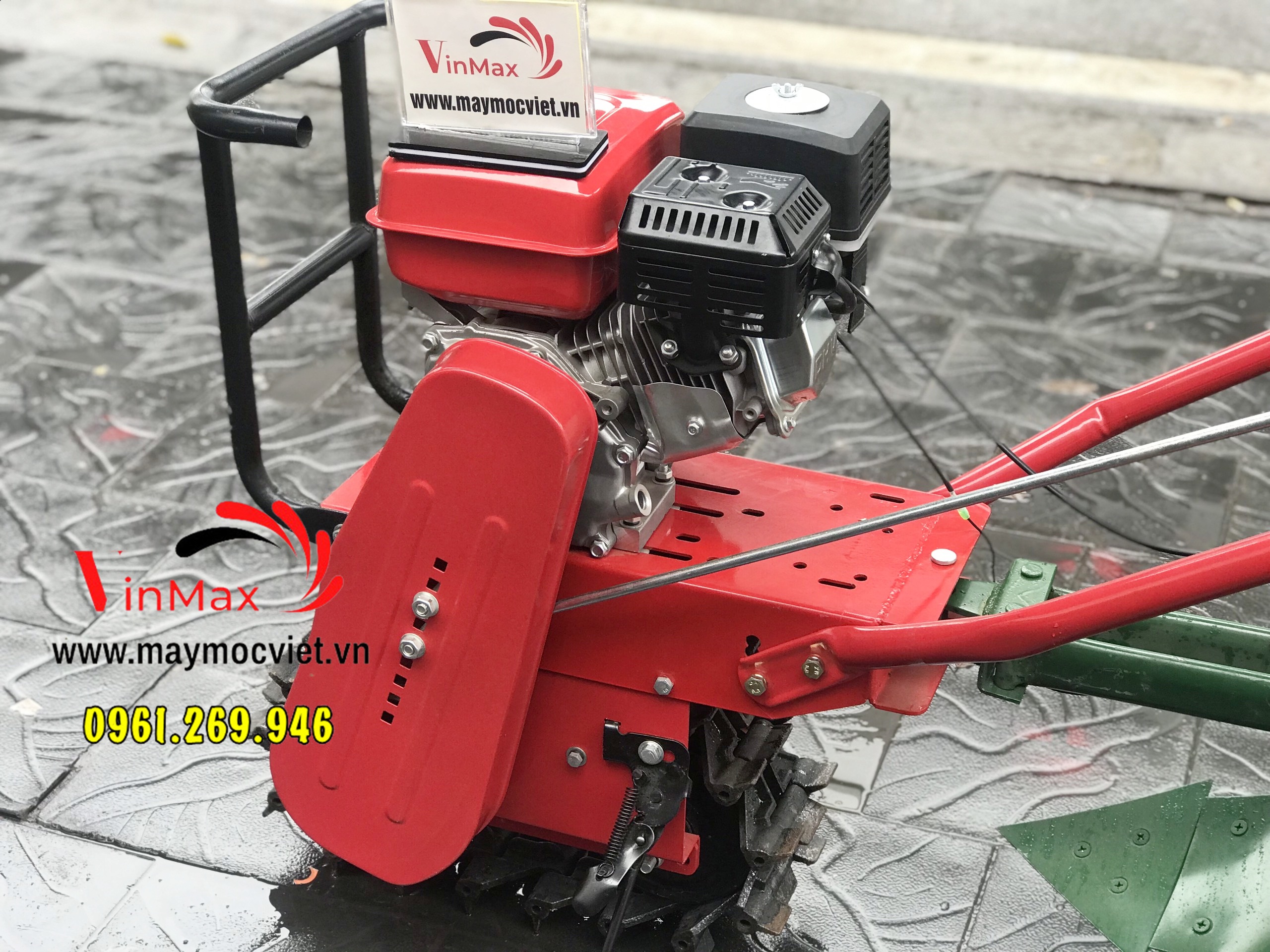 Máy đào rãnh đặt đường ống, máy vun luống ngô khoai Kawasaki TK70