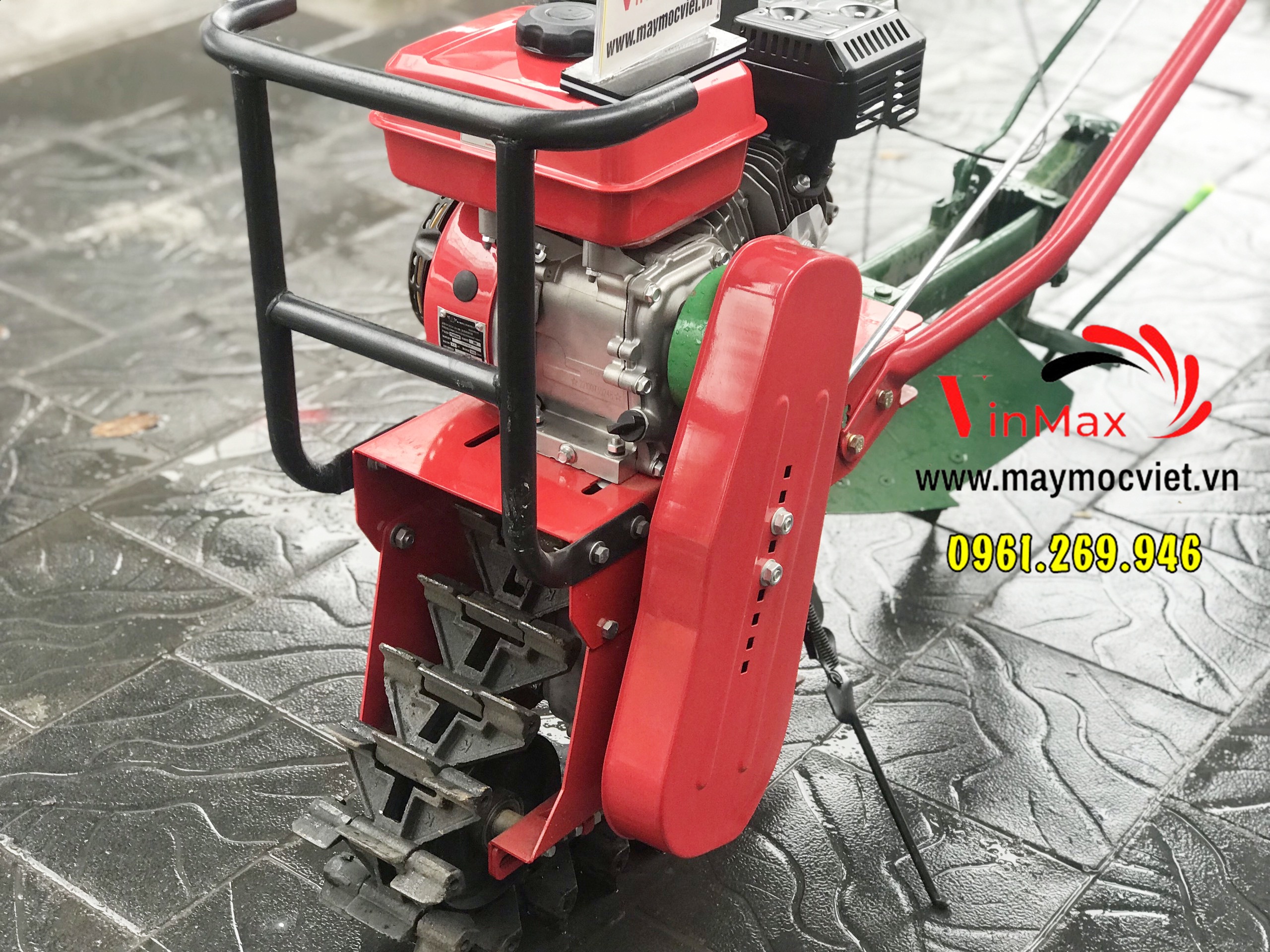 Máy đào rãnh đặt đường ống, máy vun luống ngô khoai Kawasaki TK70