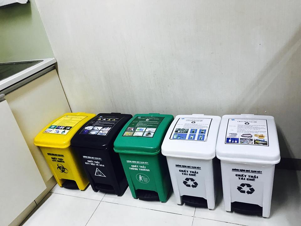 Chuyên cung cấp sỉ lẻ thùng rác y tế 20L - Giao hàng toàn quốc