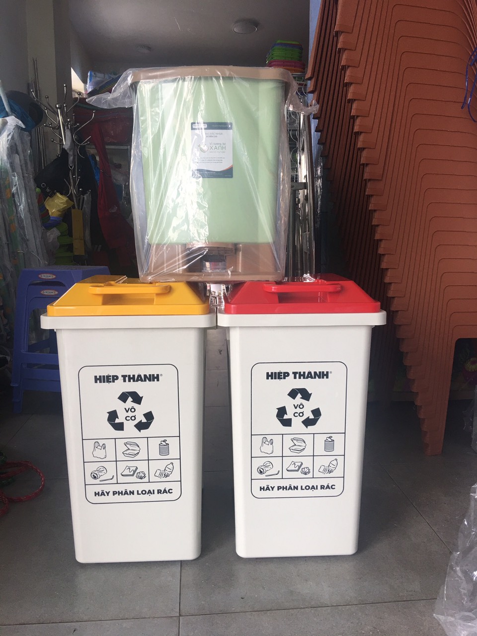 Chuyên cung cấp sỉ lẻ thùng rác y tế 20L - Giao hàng toàn quốc