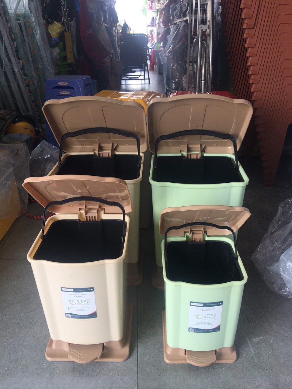 Chuyên cung cấp sỉ lẻ thùng rác y tế 20L - Giao hàng toàn quốc