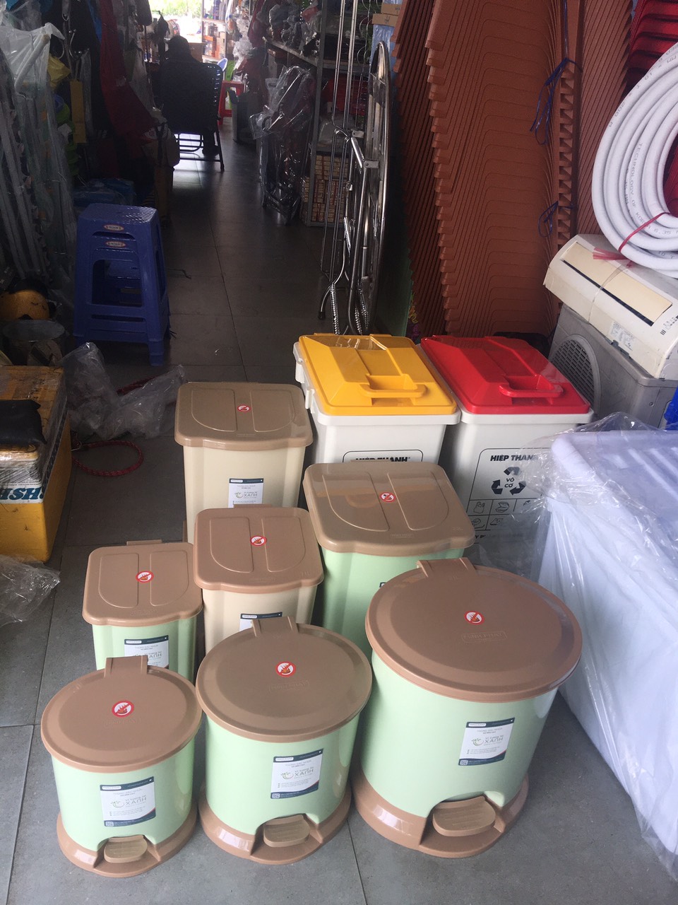 Chuyên cung cấp sỉ lẻ thùng rác y tế 20L - Giao hàng toàn quốc