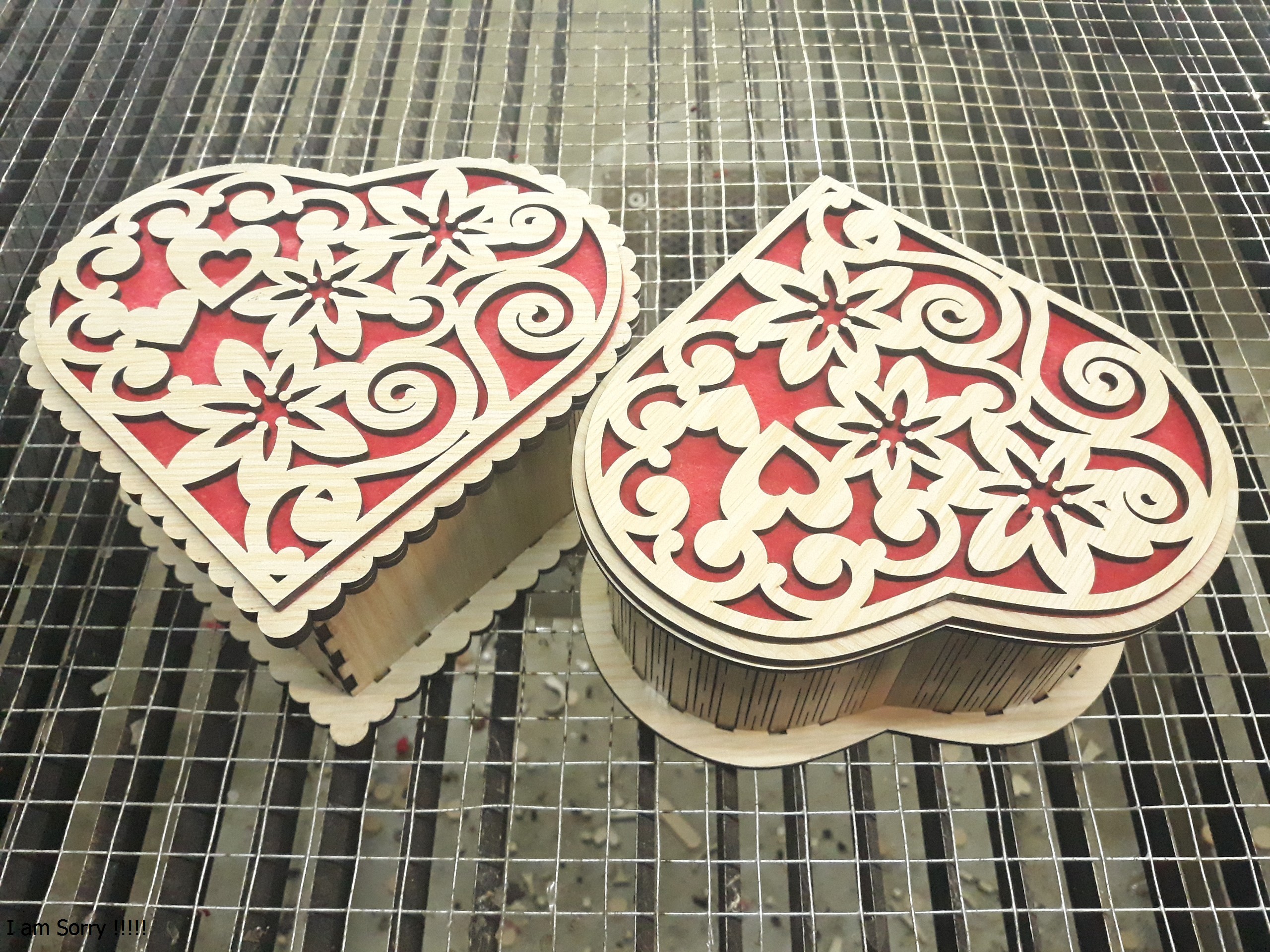 Hộp quà Valentine hình trái tim tặng người yêu thương