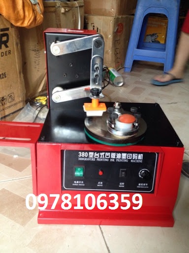 May in date mâm xoay, máy đóng date, máy in date lên chai nhựa