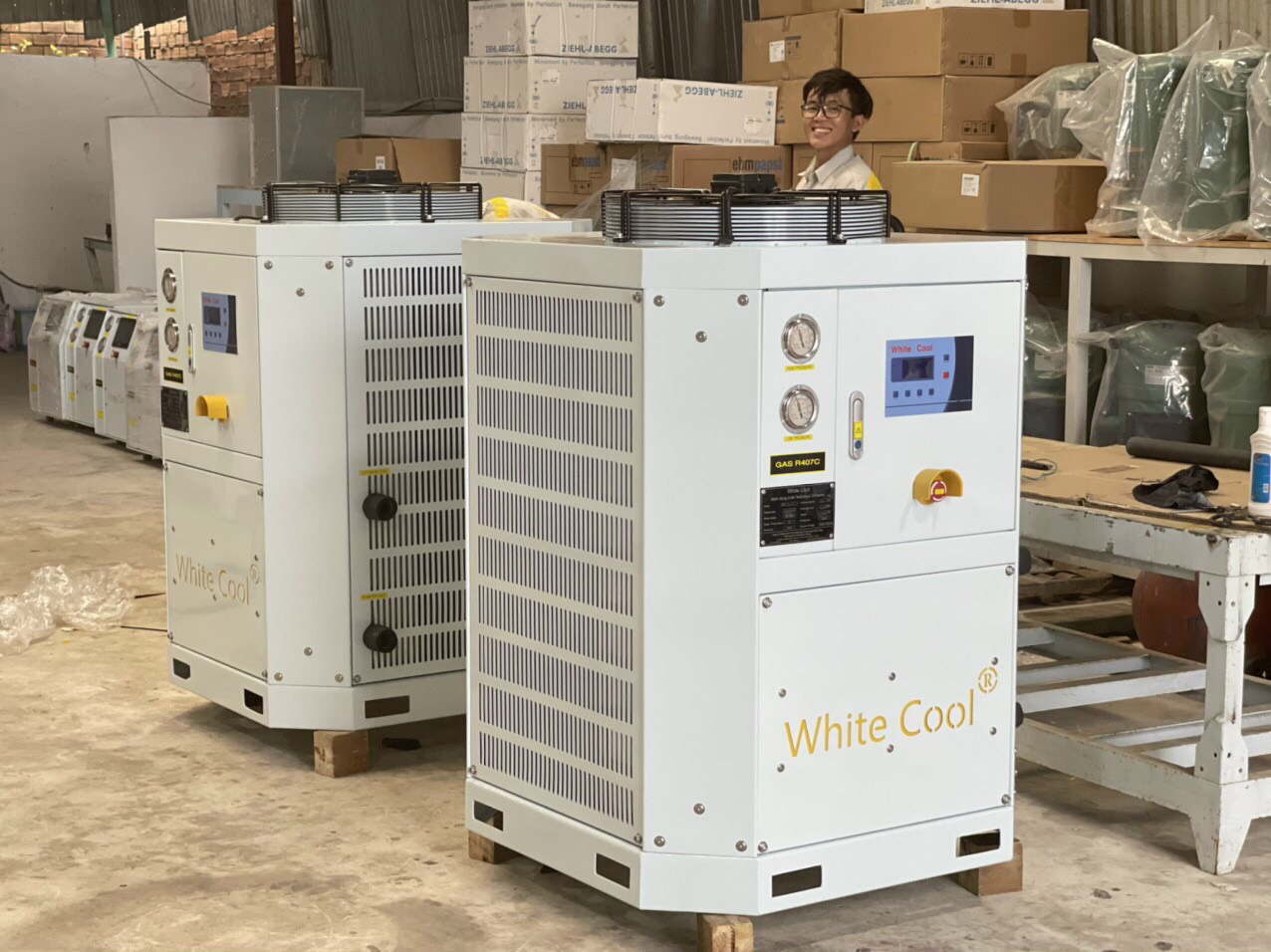Máy làm lạnh nước 5hp - Model: WHC - G5S