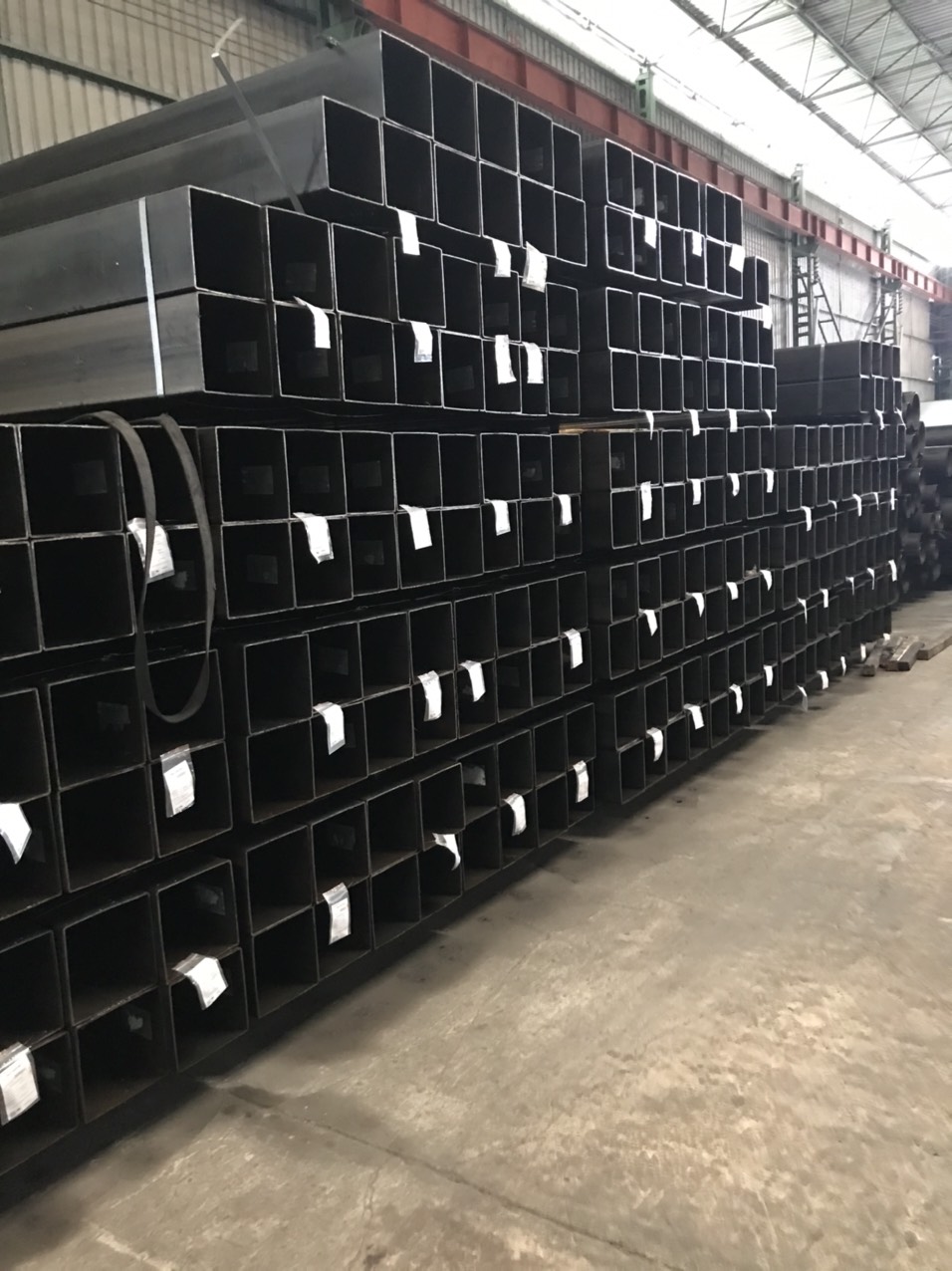 Bán thép hộp 60x120 sắt hộp chữ nhật 60x120 hộp đen 120x60