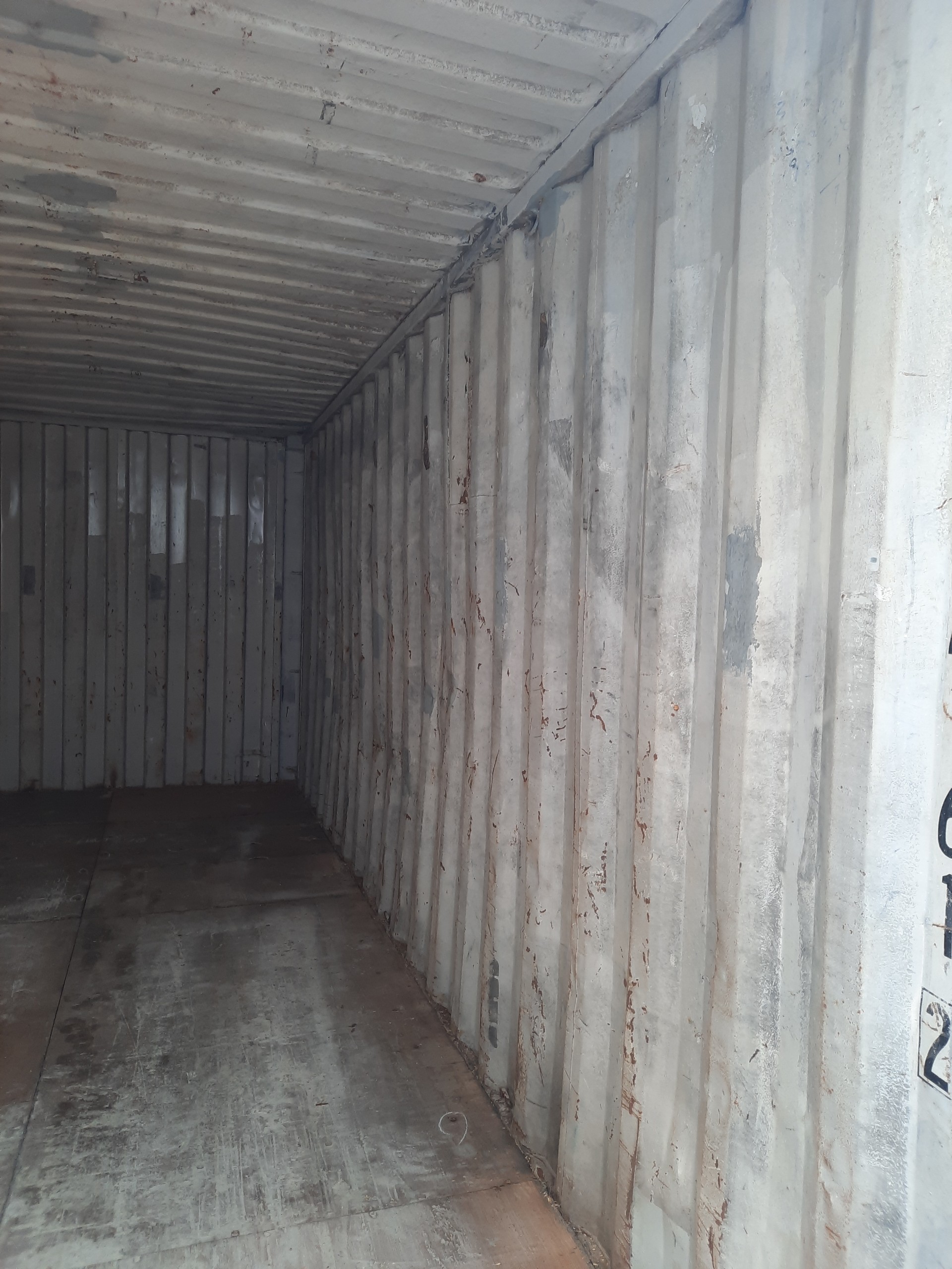 Kho container 20 feet cũ giảm sốc trước giờ