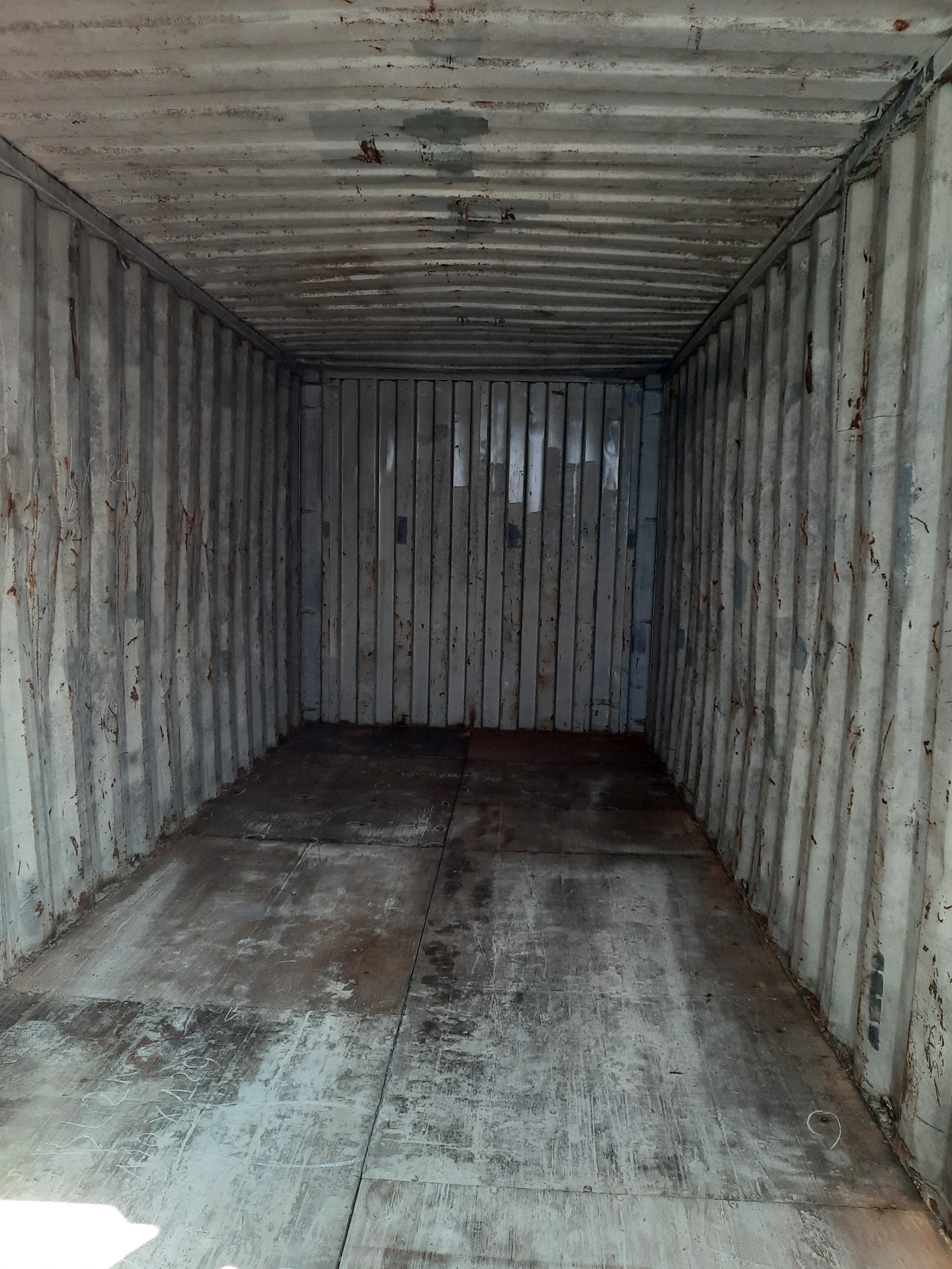 Kho container 20 feet cũ giảm sốc trước giờ