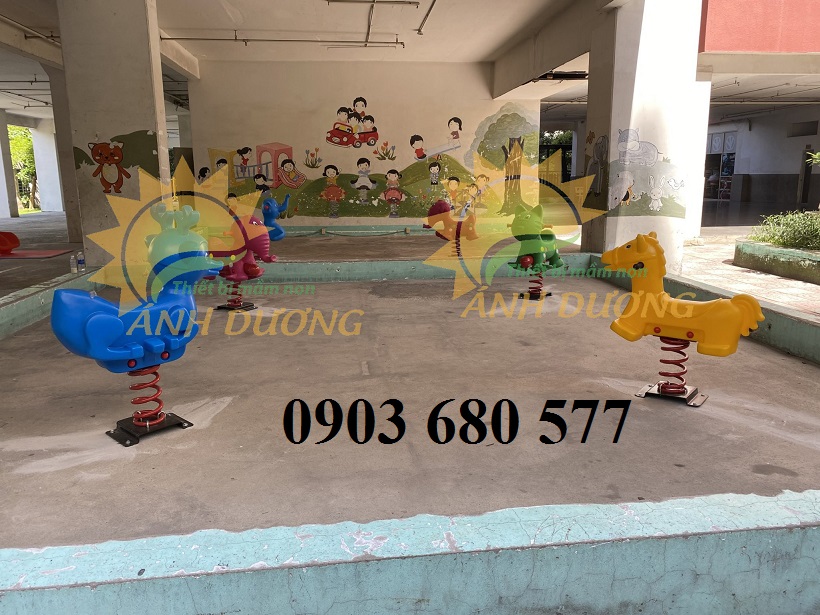 Thú nhún lò xo nhựa PP nguyên sinh cho trẻ em vui chơi